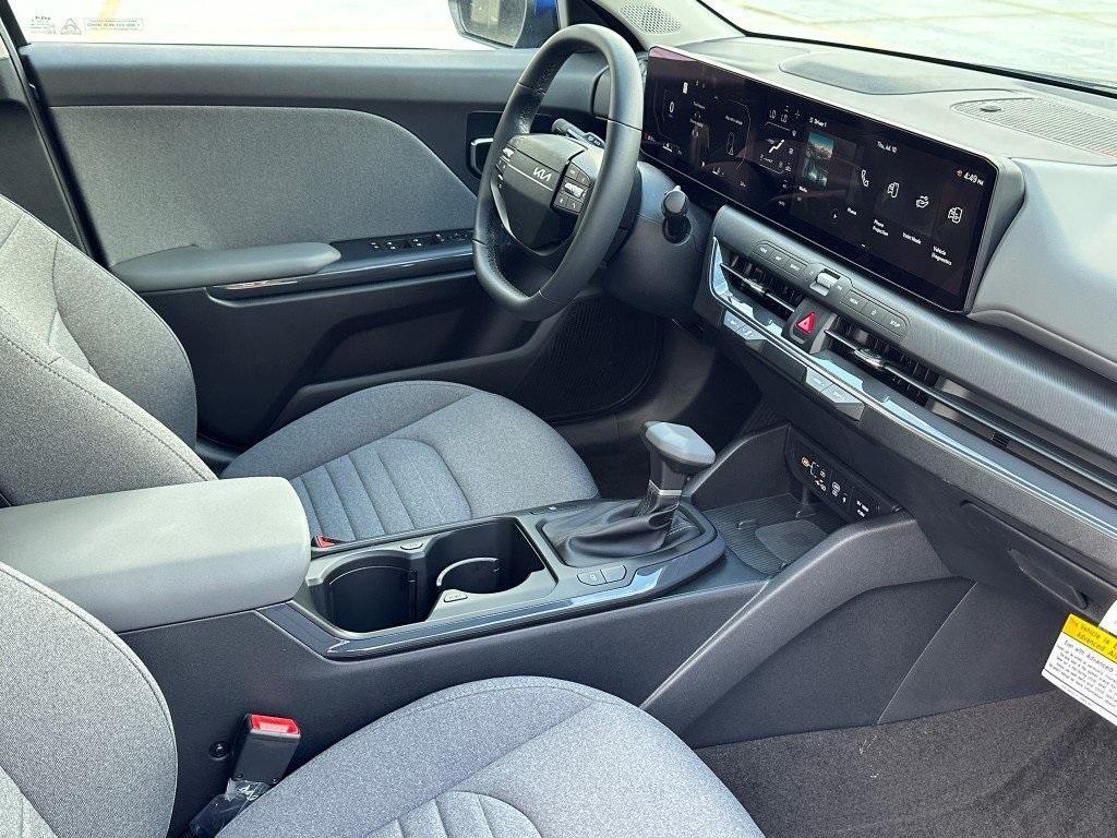 new 2025 Kia K4 car, priced at $22,927