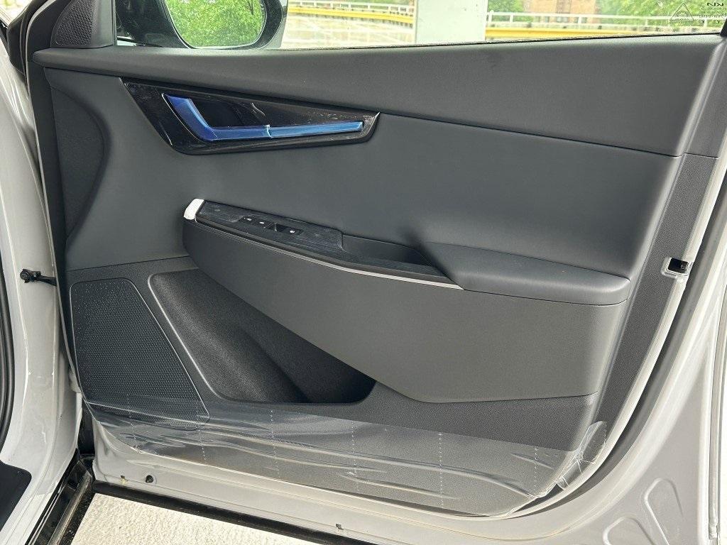 new 2025 Kia EV6 car, priced at $56,500