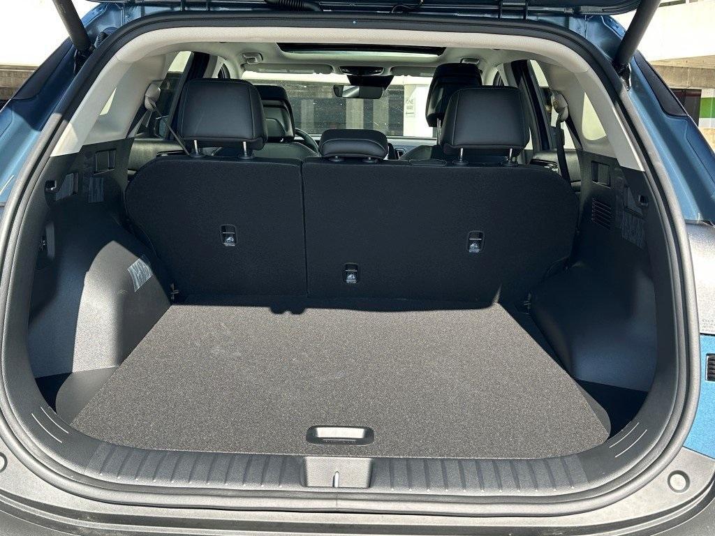 new 2025 Kia Sportage Hybrid car, priced at $34,001