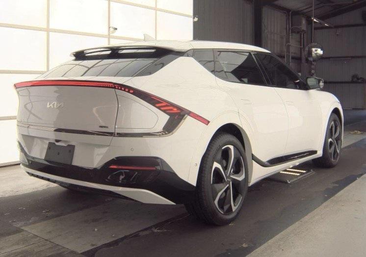 used 2023 Kia EV6 car, priced at $31,000