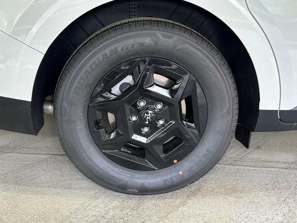 new 2025 Kia Carnival car, priced at $40,635