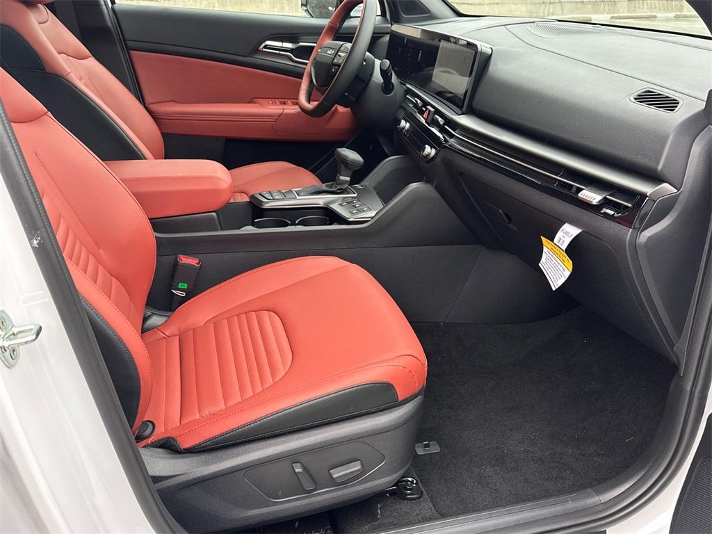 new 2026 Kia Sportage car, priced at $36,719