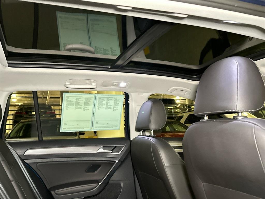 used 2019 Volkswagen Golf Alltrack car, priced at $23,750