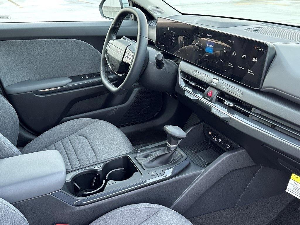 new 2025 Kia K4 car