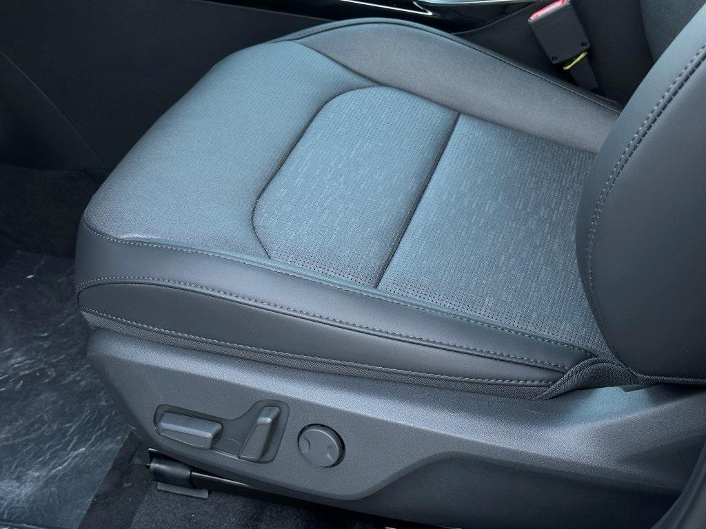 new 2025 Kia Niro Plug-In Hybrid car, priced at $42,407