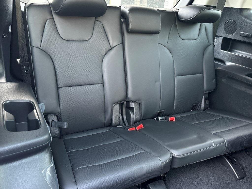 new 2025 Kia Telluride car, priced at $53,525