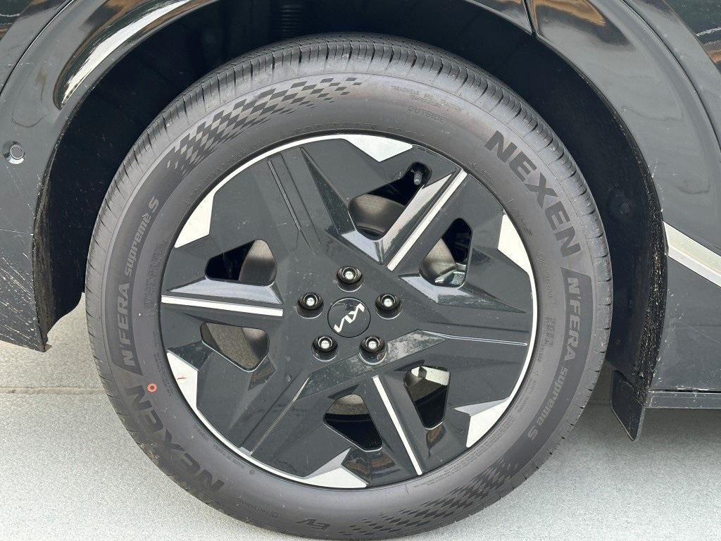 new 2025 Kia EV6 car, priced at $56,495