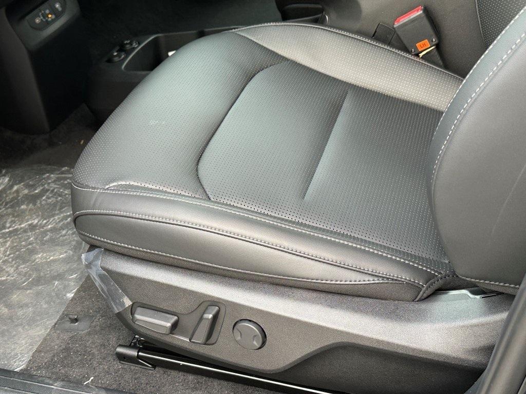 new 2025 Kia EV6 car, priced at $56,495