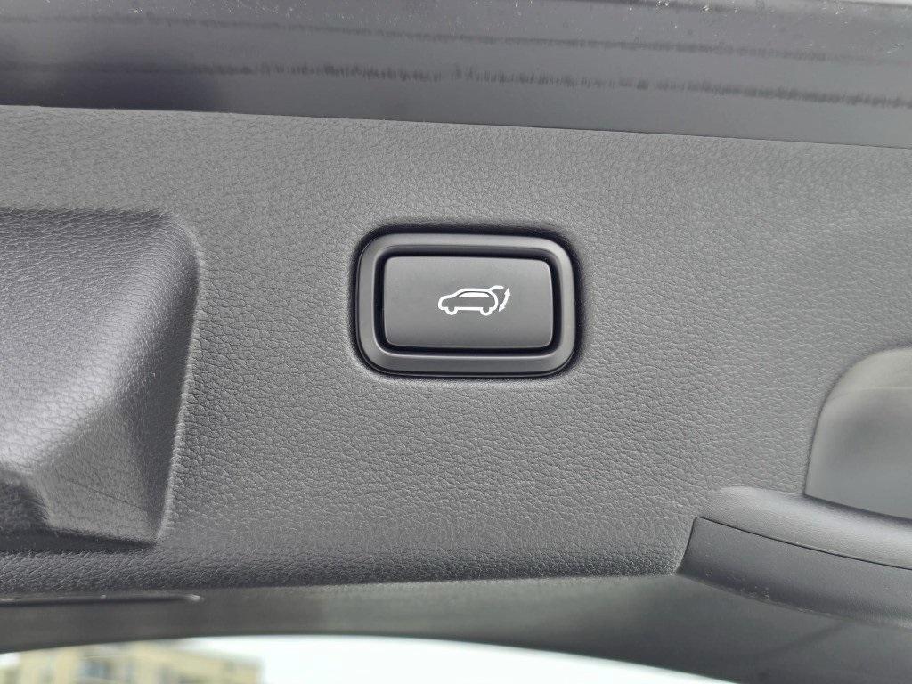 new 2025 Kia Sportage car, priced at $35,360