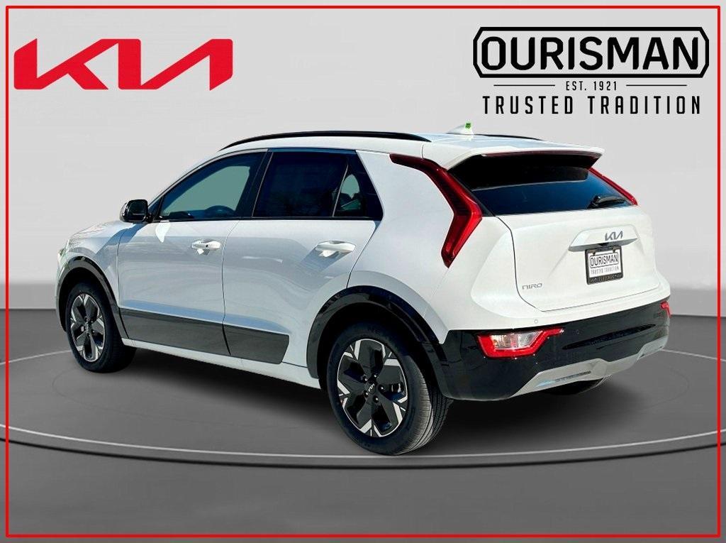 new 2025 Kia Niro EV car, priced at $33,715