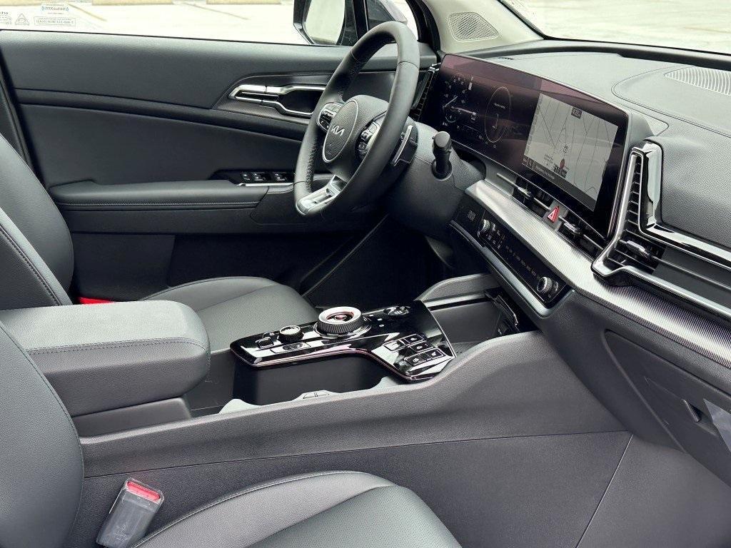 new 2025 Kia Sportage Hybrid car, priced at $34,940