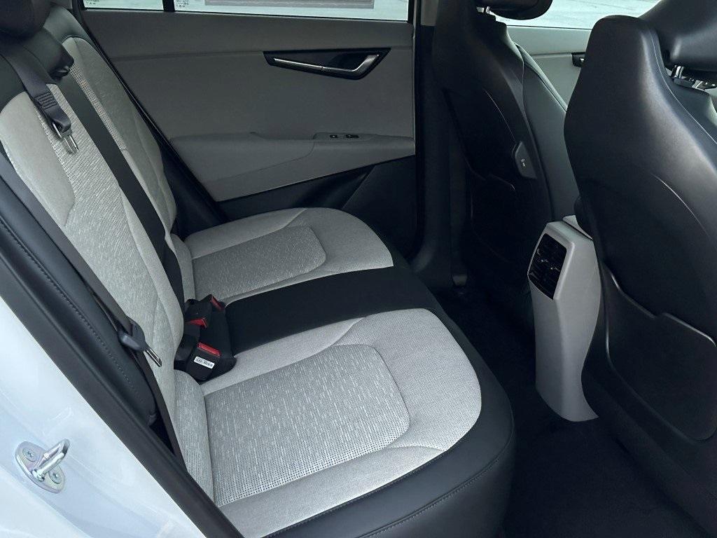 new 2025 Kia Niro EV car, priced at $39,616