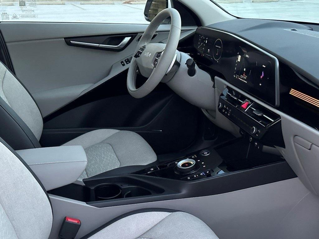 new 2025 Kia Niro EV car, priced at $39,616