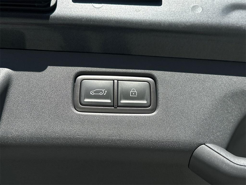 new 2026 Kia EV9 car, priced at $64,890