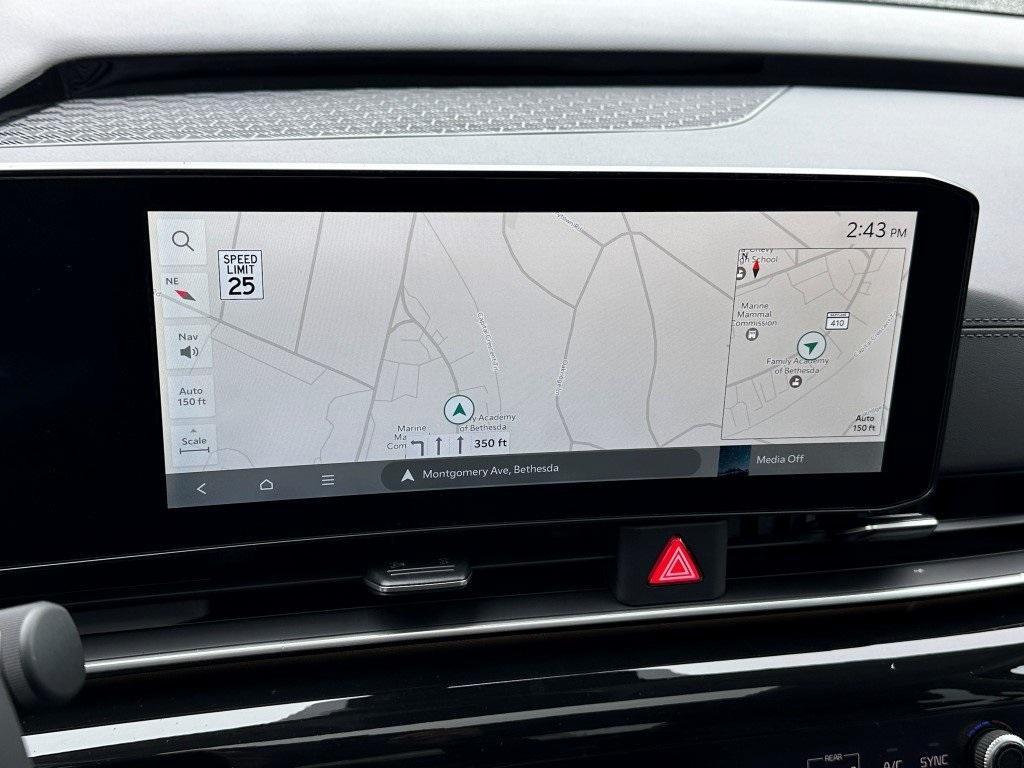 new 2025 Kia Carnival Hybrid car, priced at $56,349