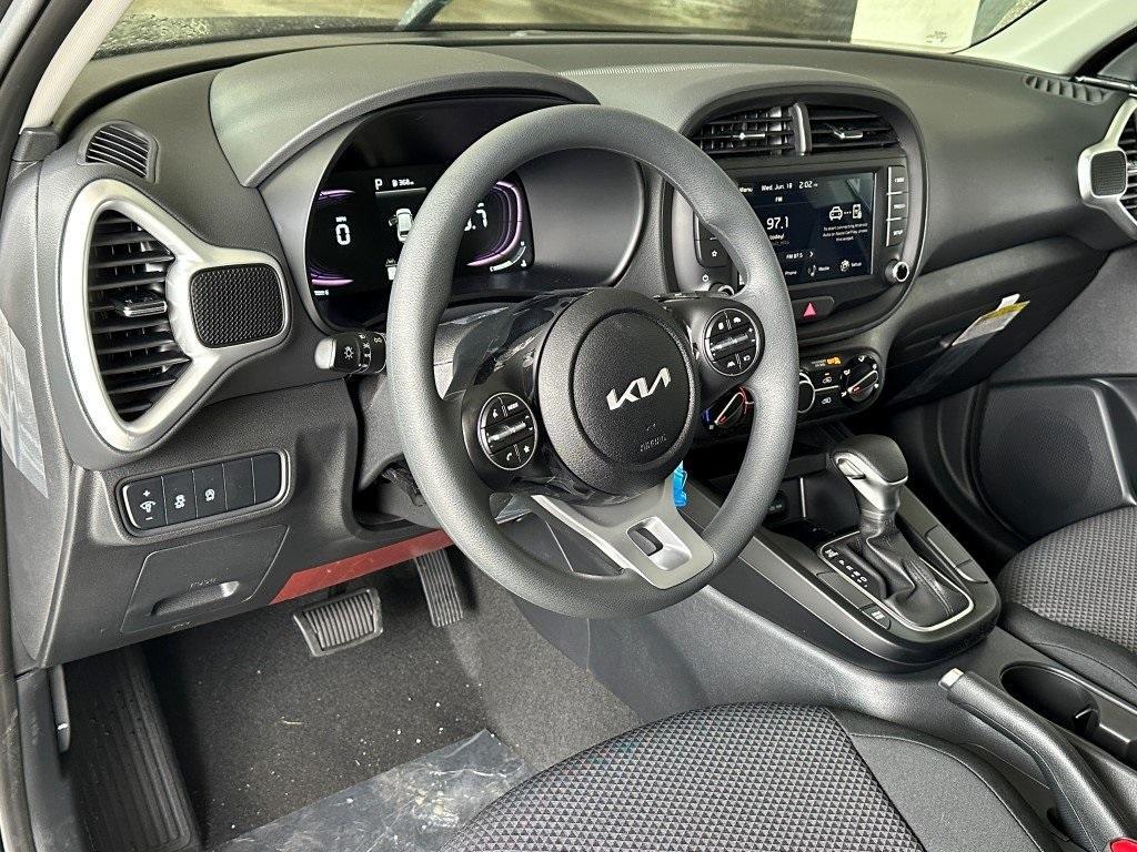 new 2025 Kia Soul car, priced at $20,969