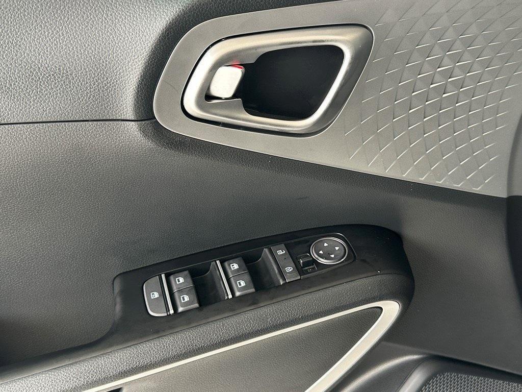 new 2025 Kia Soul car, priced at $20,969