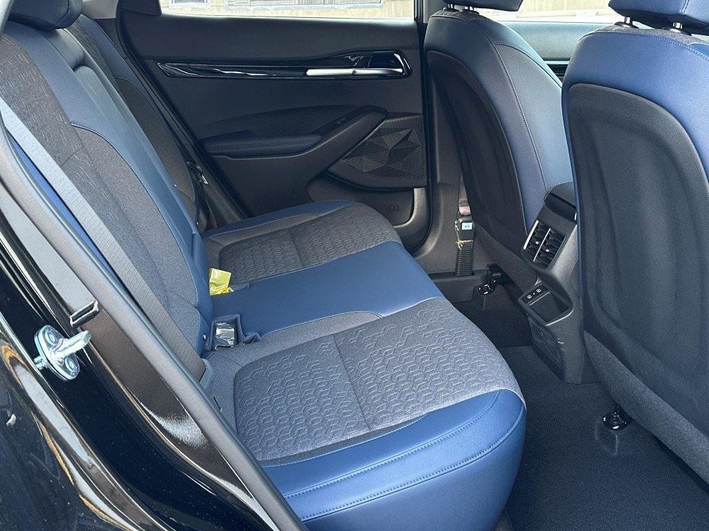 new 2025 Kia Seltos car, priced at $26,264