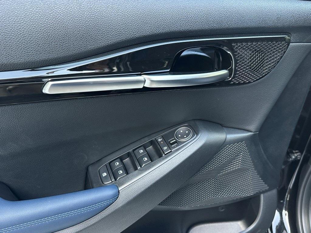 new 2025 Kia Seltos car, priced at $26,264