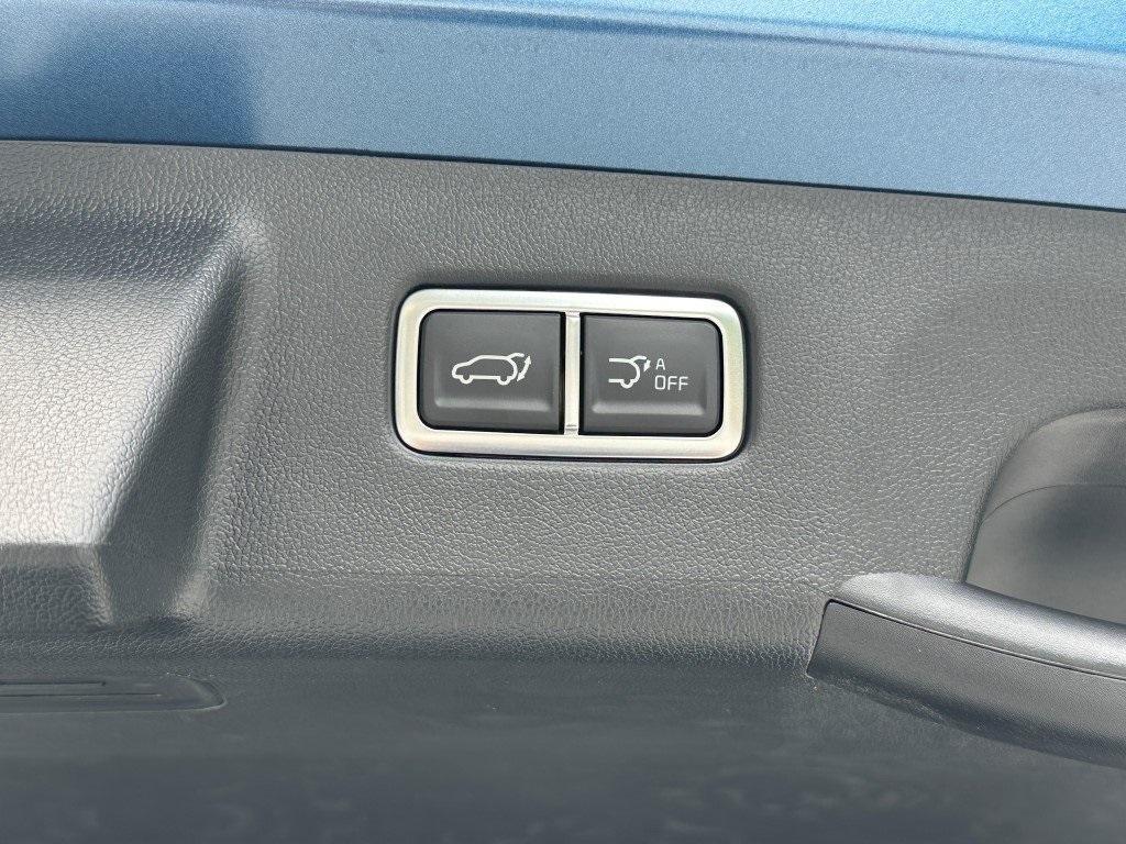 new 2025 Kia Sorento Hybrid car, priced at $43,593