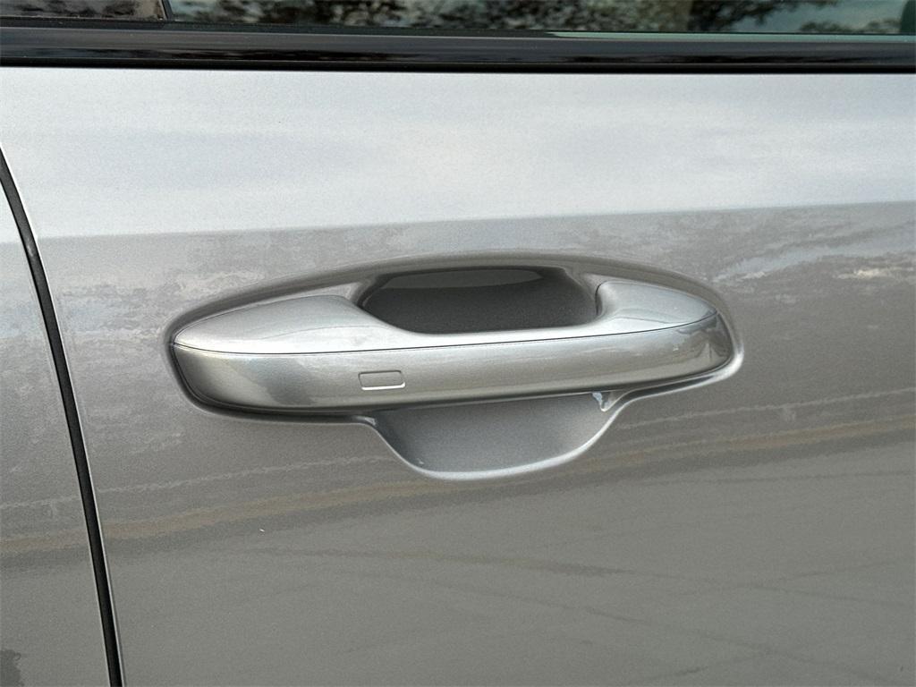 new 2026 Kia Sorento Hybrid car, priced at $44,927