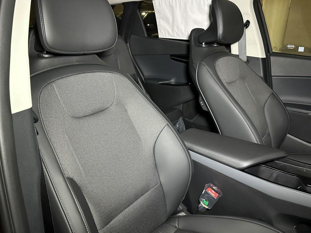 new 2025 Kia EV6 car, priced at $51,640