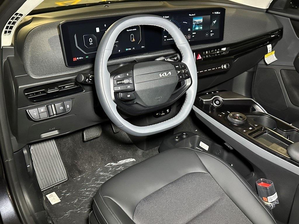 new 2025 Kia EV6 car, priced at $51,640