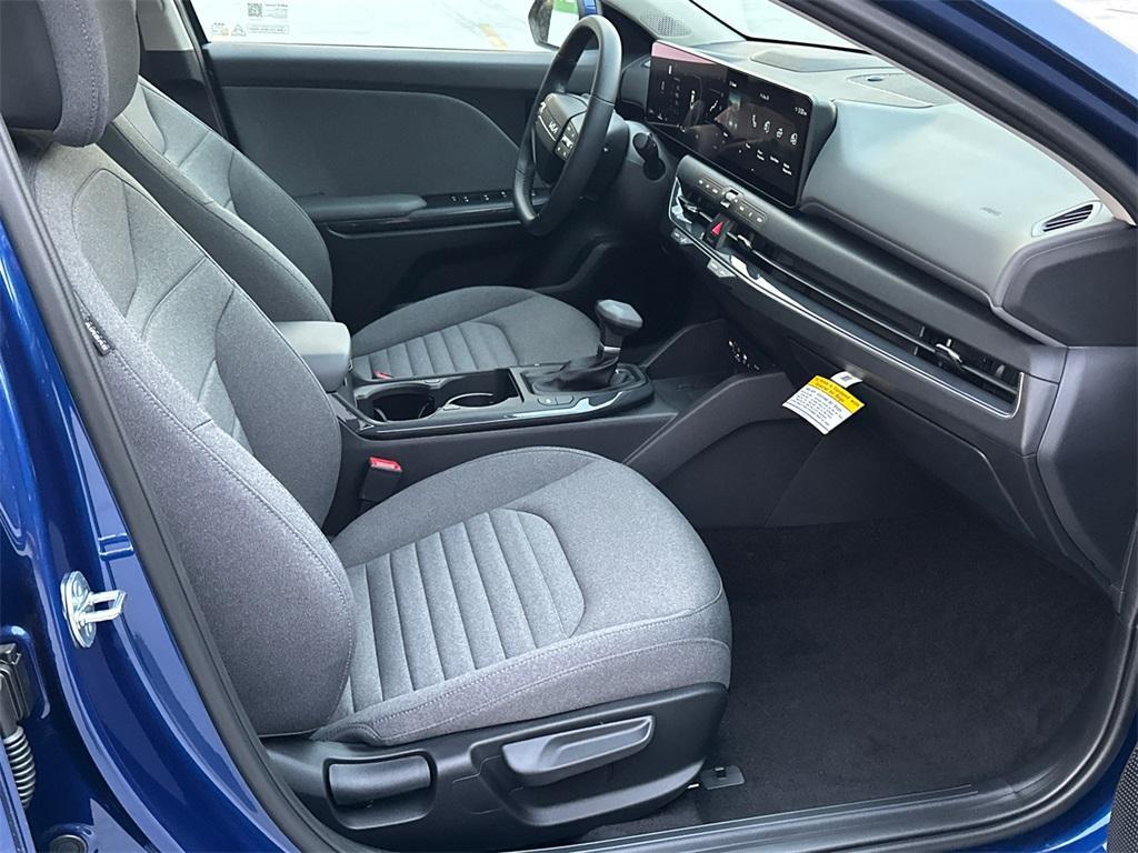 new 2025 Kia K4 car, priced at $22,606