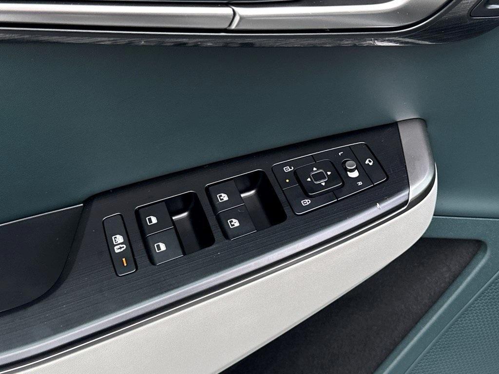 new 2025 Kia EV6 car, priced at $56,305