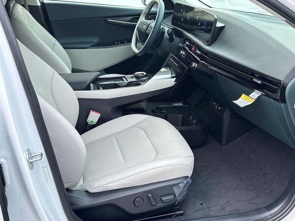 new 2025 Kia EV6 car, priced at $56,305