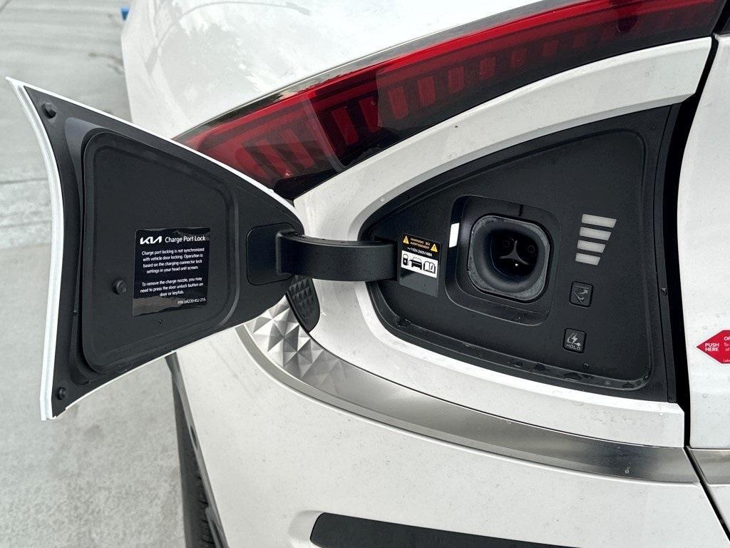 new 2025 Kia EV6 car, priced at $56,305