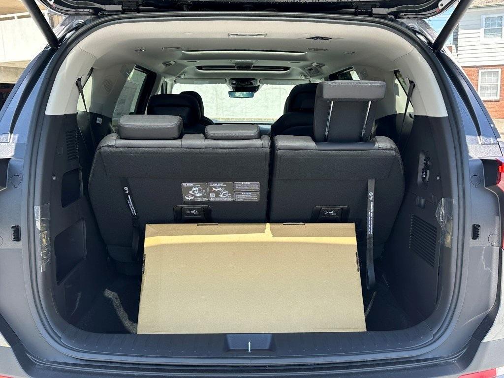 new 2026 Kia Carnival car, priced at $49,179
