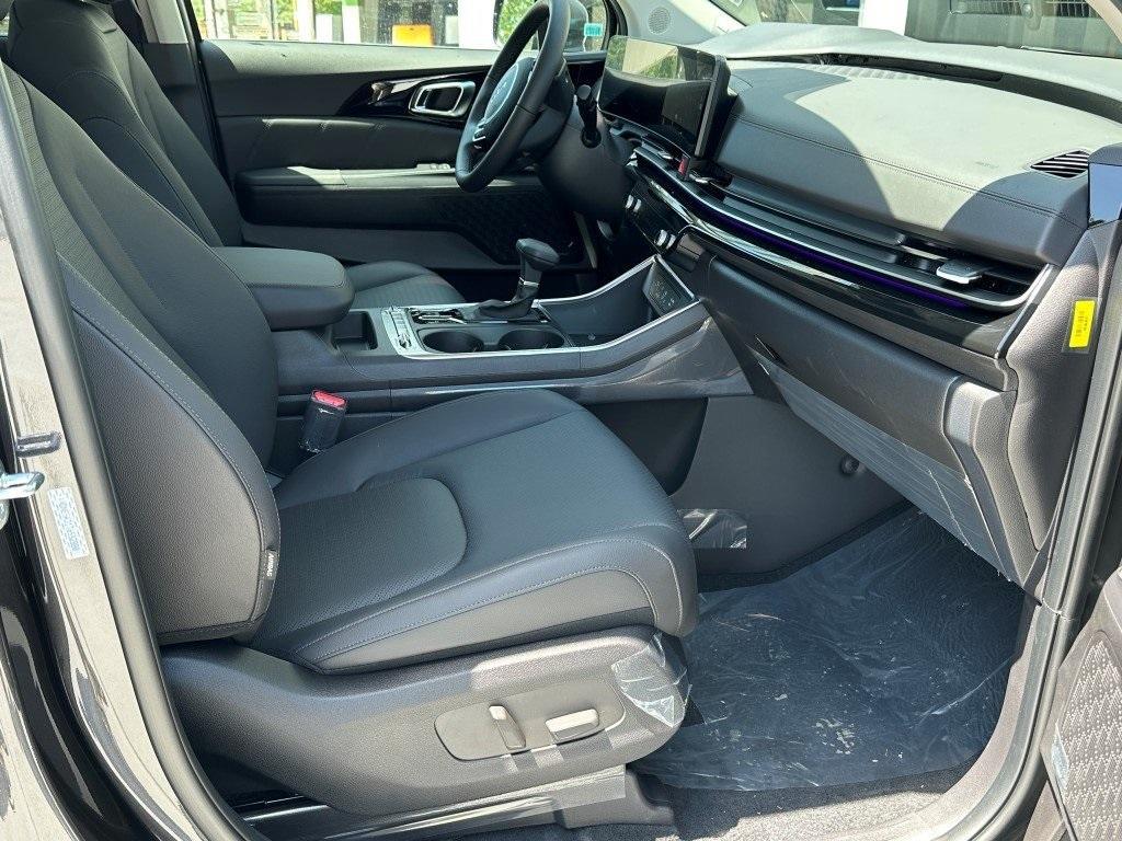 new 2026 Kia Carnival car, priced at $49,179
