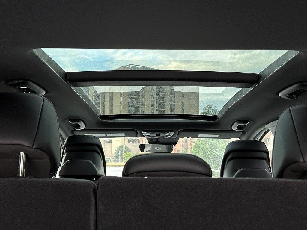 new 2025 Kia Sportage Plug-In Hybrid car, priced at $45,929