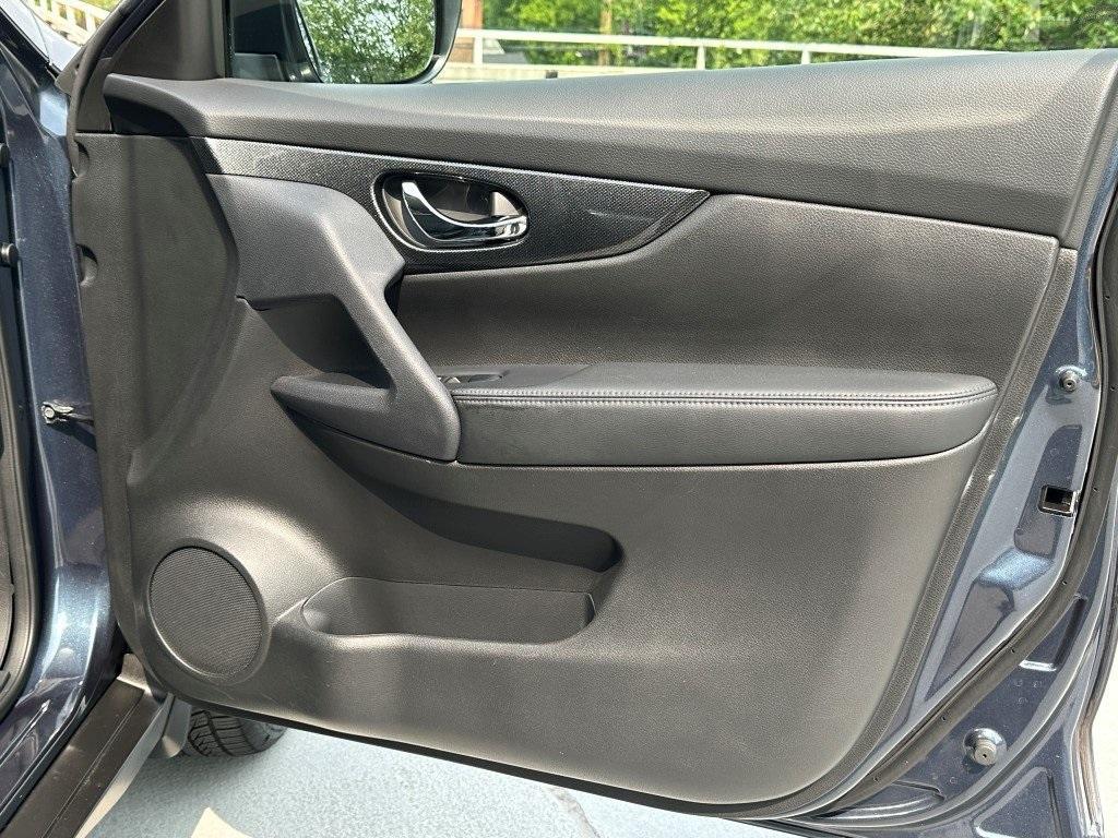 used 2014 Nissan Rogue car, priced at $13,991