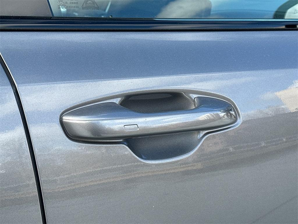 new 2026 Kia Sorento Hybrid car, priced at $44,927