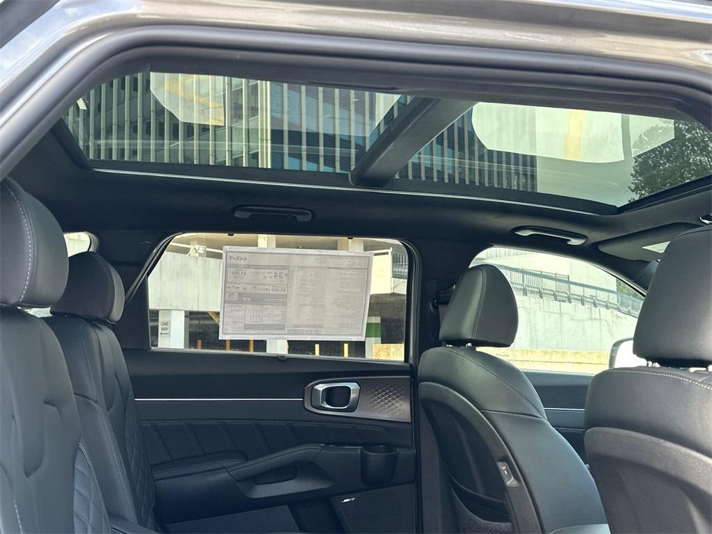 new 2026 Kia Sorento Hybrid car, priced at $44,927