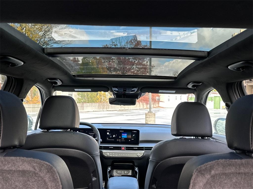 new 2026 Kia Sorento Hybrid car, priced at $44,927