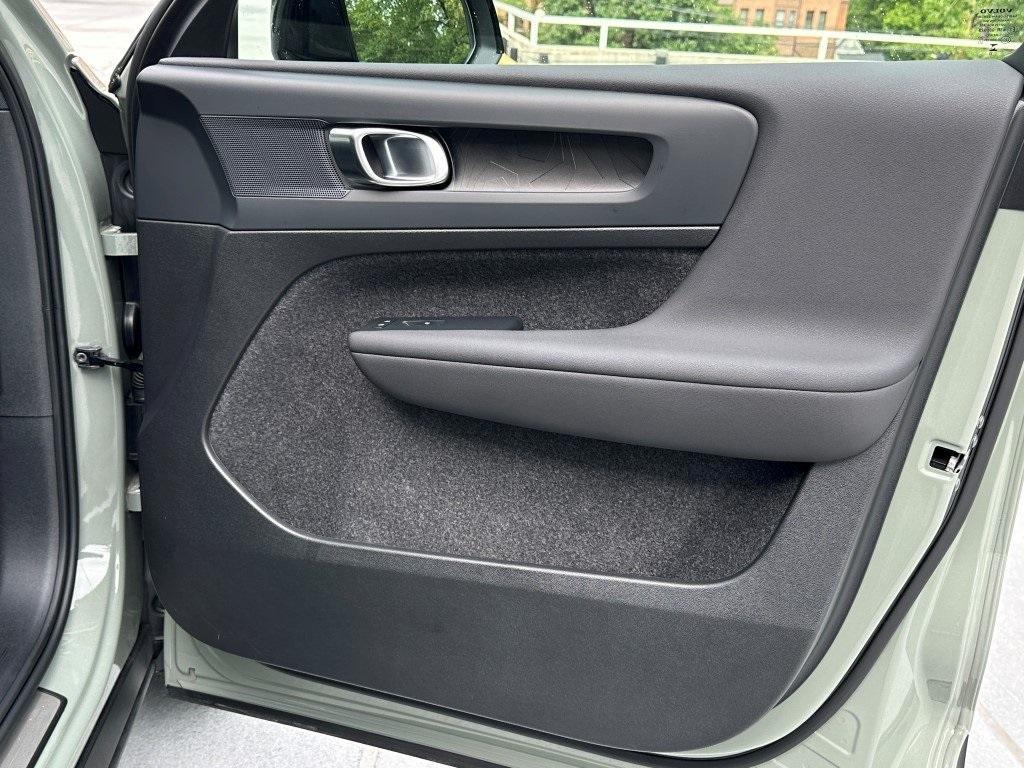 used 2024 Volvo C40 Recharge Pure Electric car, priced at $36,999