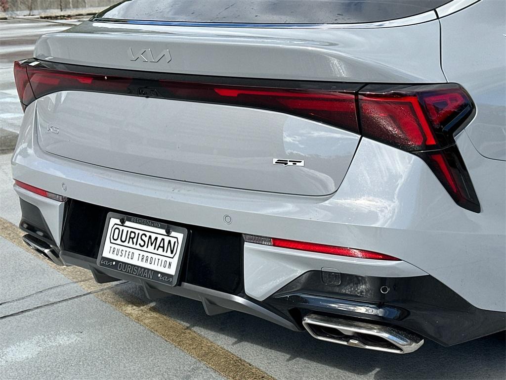 new 2026 Kia K5 car, priced at $33,077