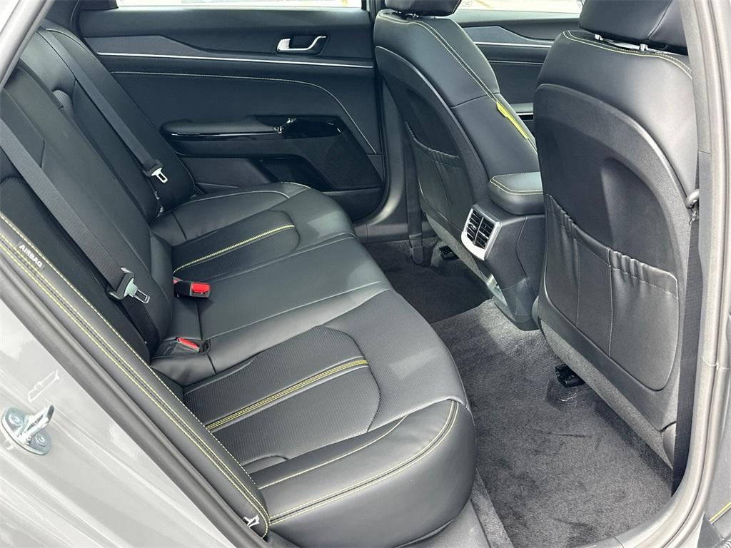 new 2026 Kia K5 car, priced at $33,077