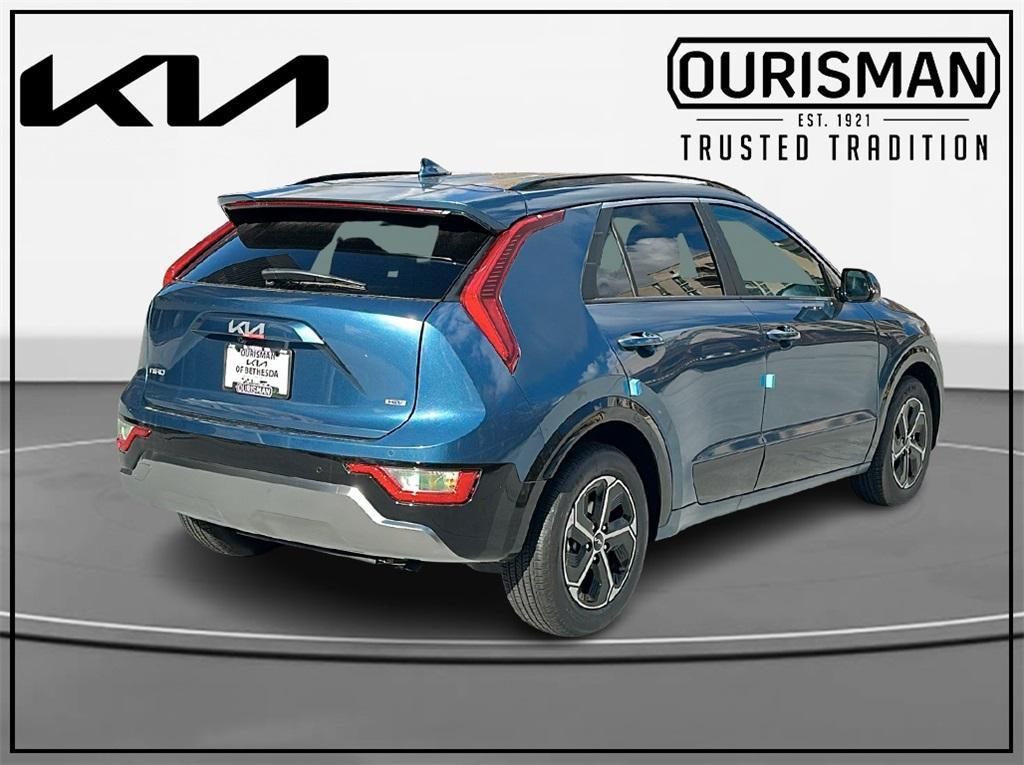 new 2025 Kia Niro car, priced at $30,736