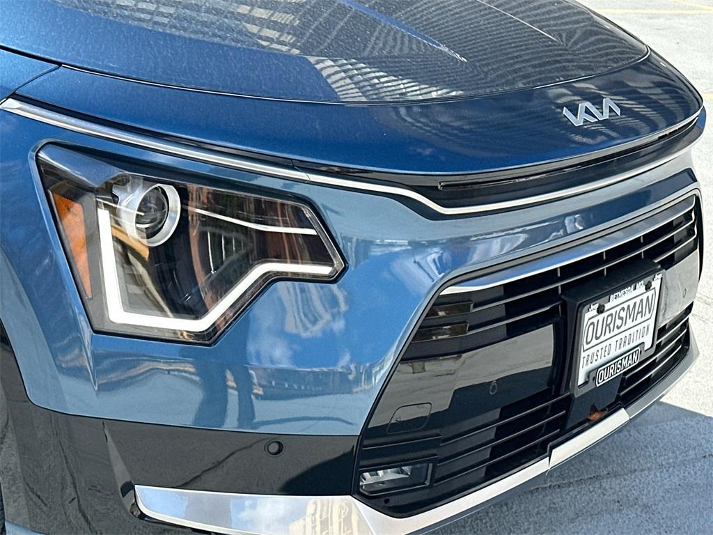 new 2025 Kia Niro car, priced at $30,736