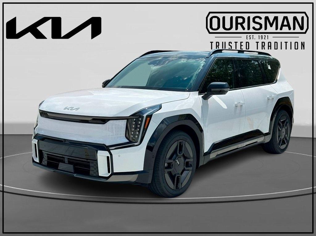 new 2026 Kia EV9 car, priced at $72,205