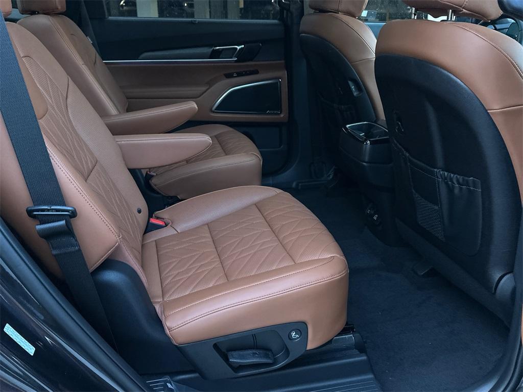 new 2025 Kia Telluride car, priced at $50,682