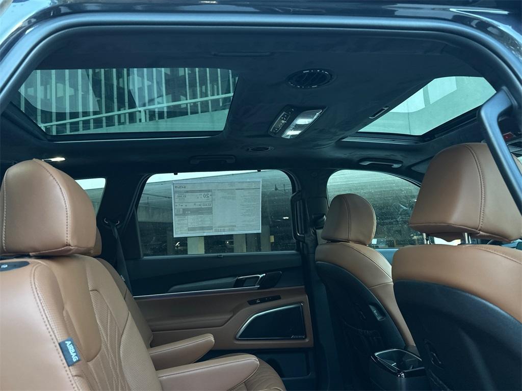 new 2025 Kia Telluride car, priced at $50,682