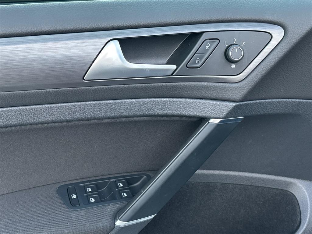 used 2019 Volkswagen e-Golf car, priced at $16,250