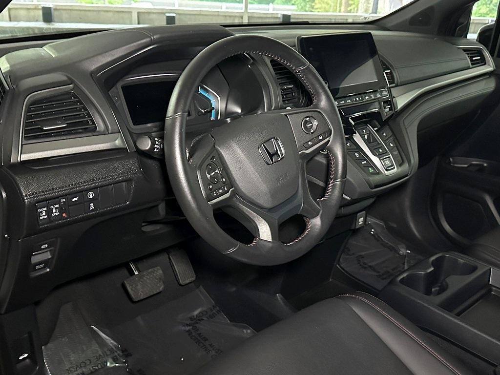used 2023 Honda Odyssey car, priced at $37,683