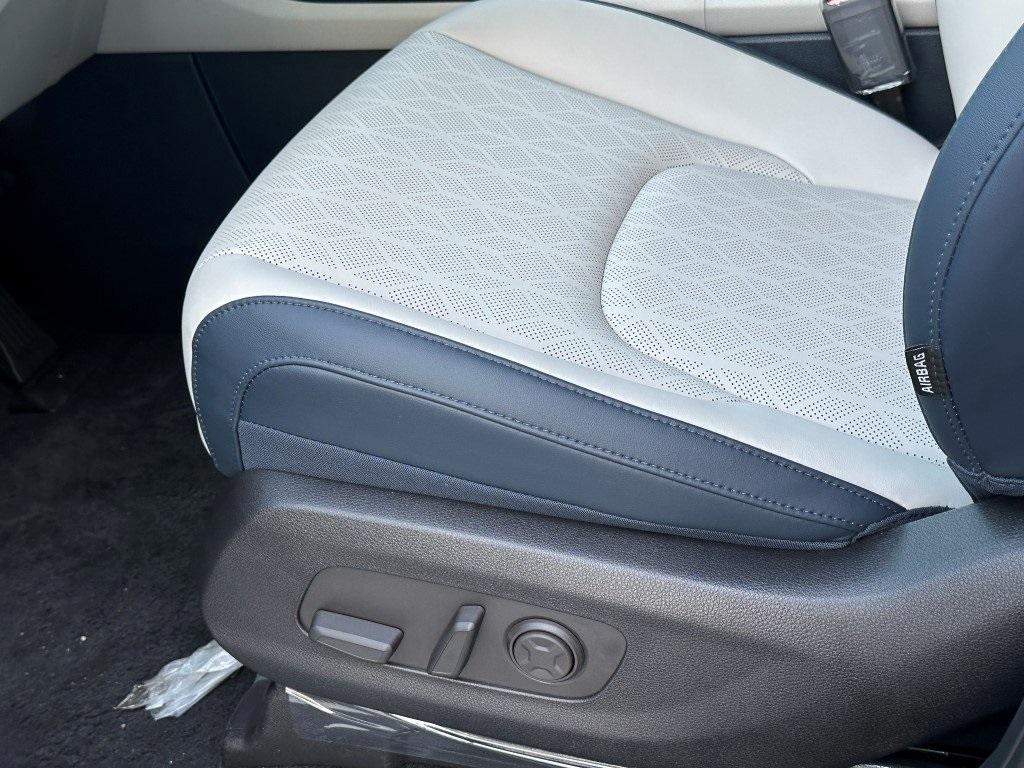 new 2026 Kia Carnival car, priced at $43,330