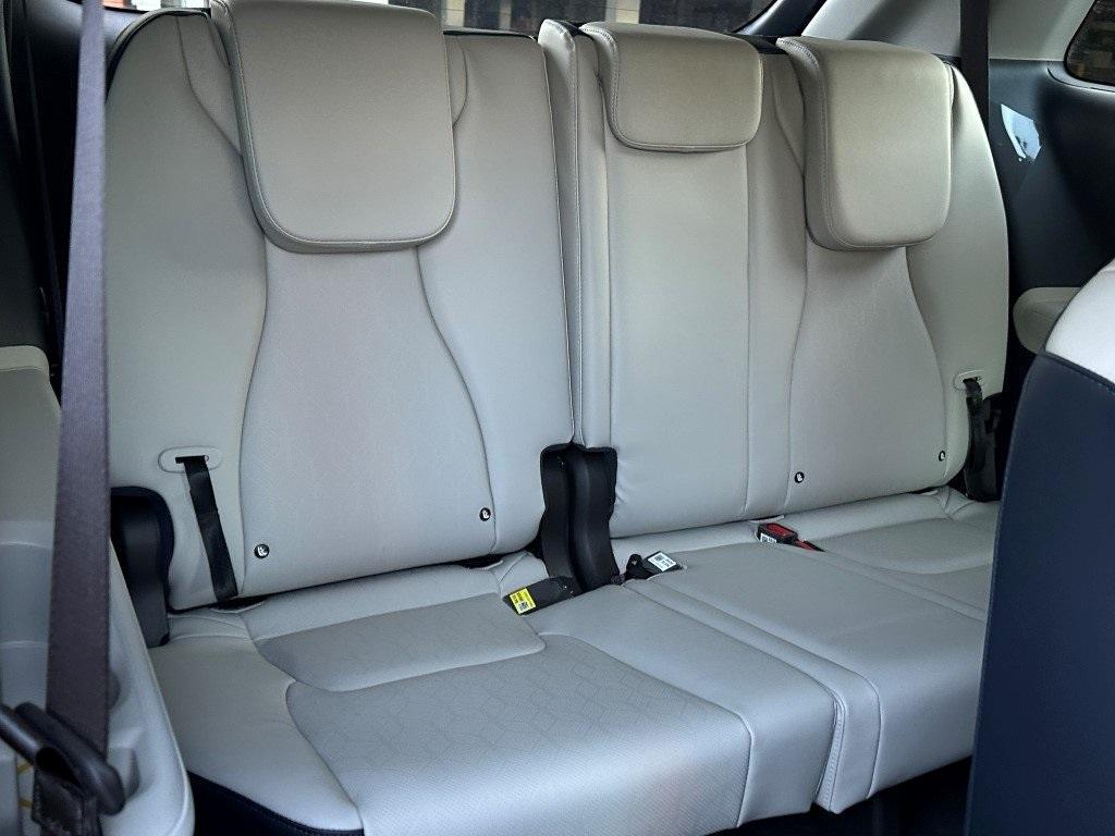 new 2026 Kia Carnival car, priced at $43,330